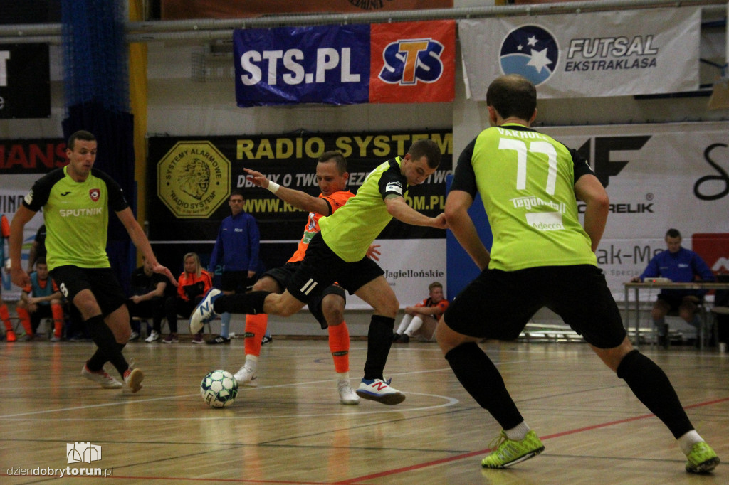 FC Toruń 3:1 Red Dragons