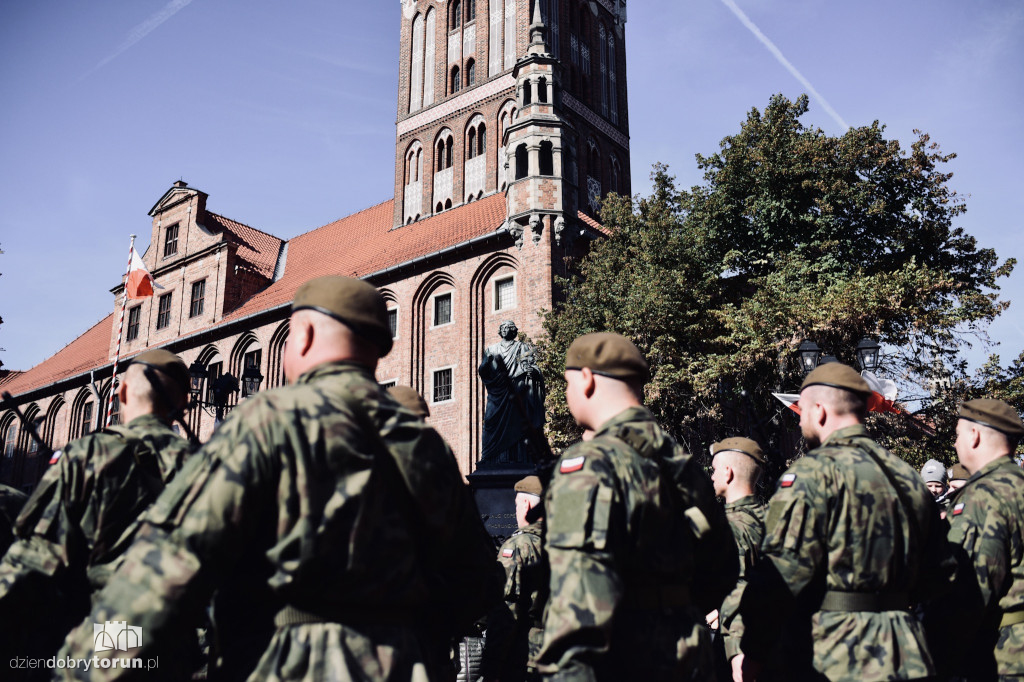 Przysięga wojskowa w Toruniu