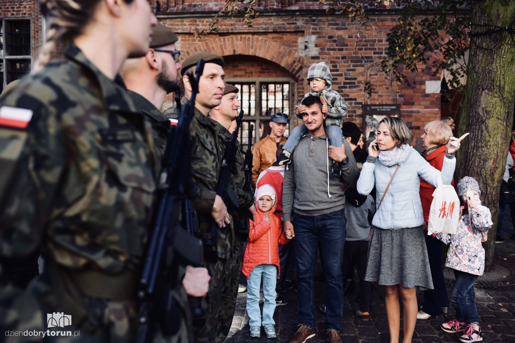 Przysięga wojskowa w Toruniu