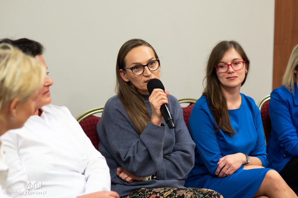 Debata z kandydatkami do samorządu