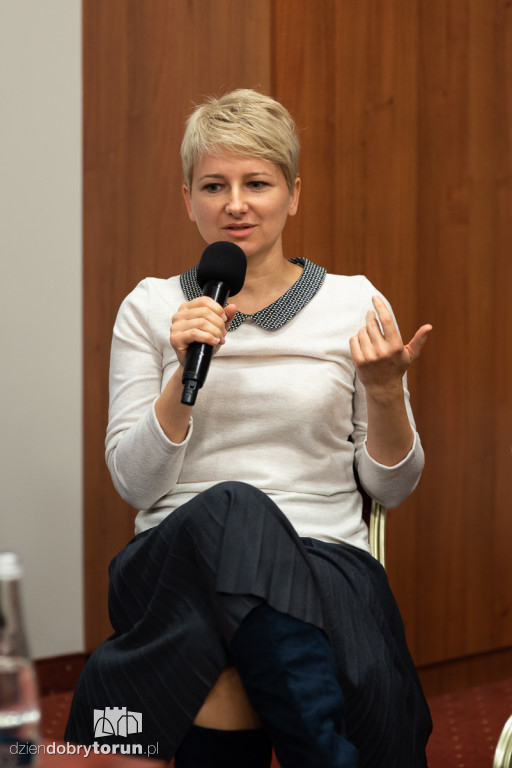 Debata z kandydatkami do samorządu