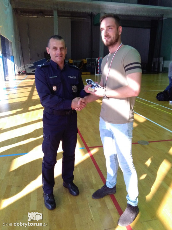 Policjanci rywalizowali na boisku