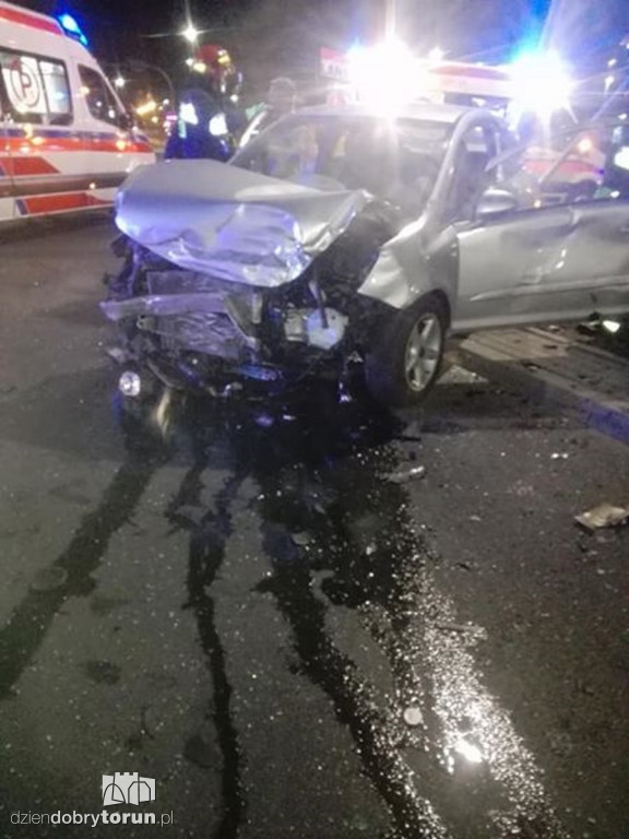 Groźny wypadek na średnicówce