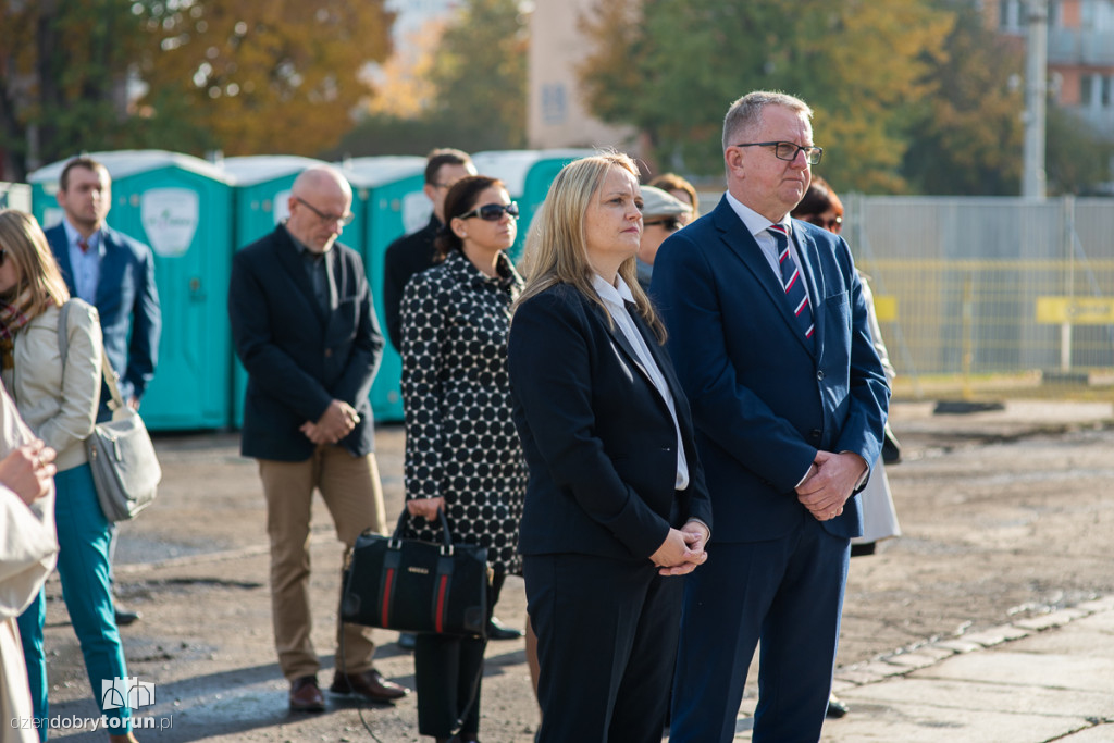 Akt erekcyjny - nowy budynek sądu