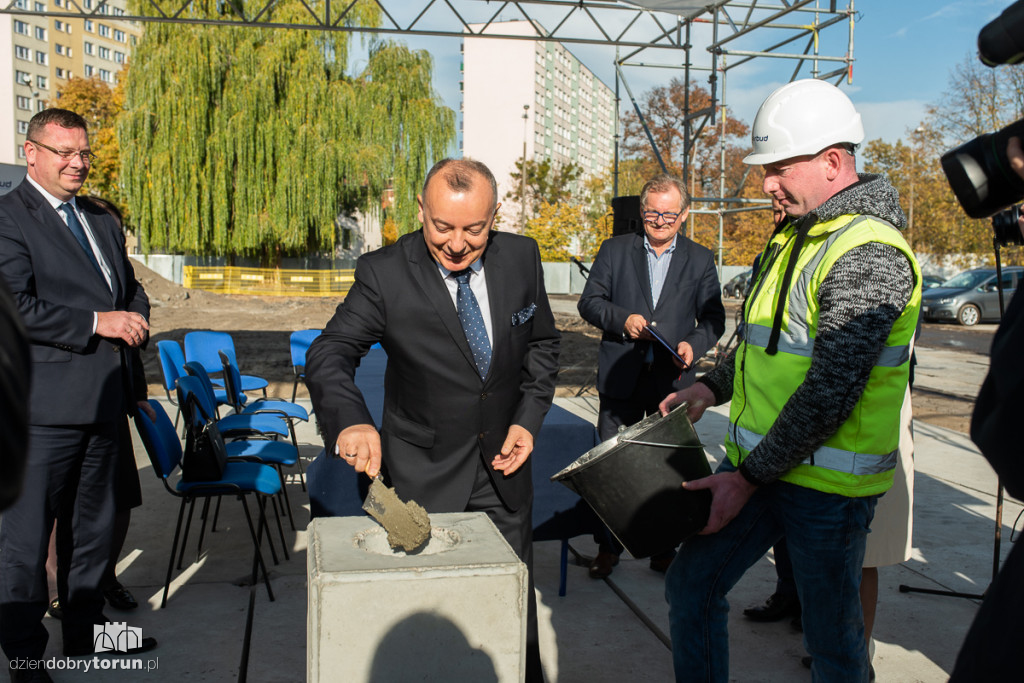 Akt erekcyjny - nowy budynek sądu
