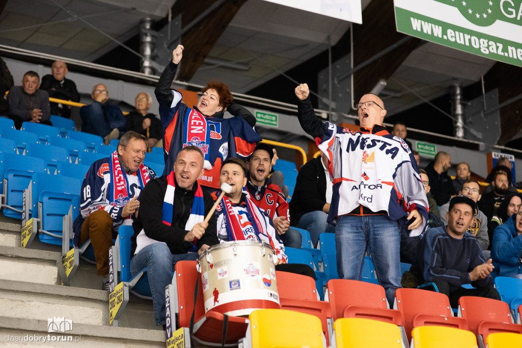 KH Energa 8:2 Kadra PZHL