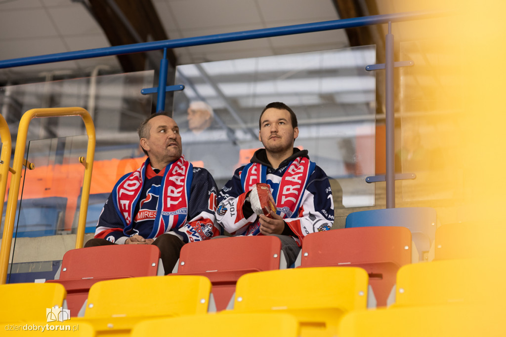 KH Energa 8:2 Kadra PZHL