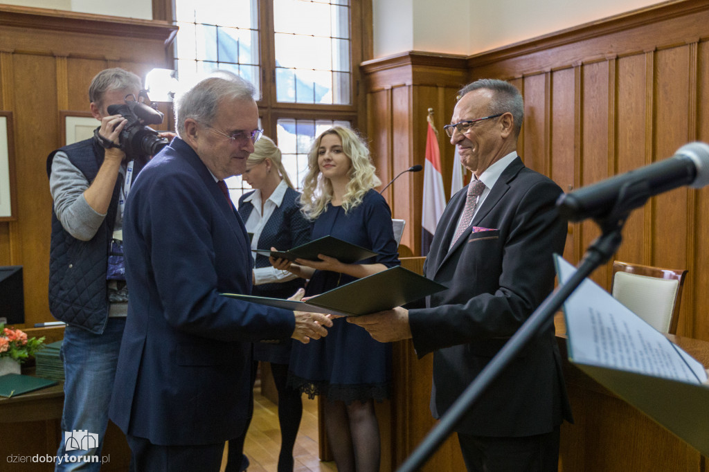 Radni odebrali zaświadczenia o wyborze
