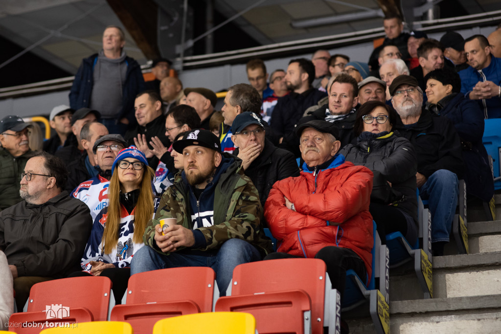 TKH Toruń 2-4 Orlik Opole