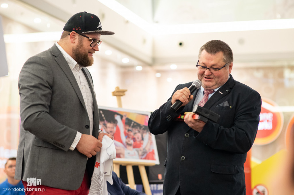 Paweł Fajdek spotkał się z fanami
