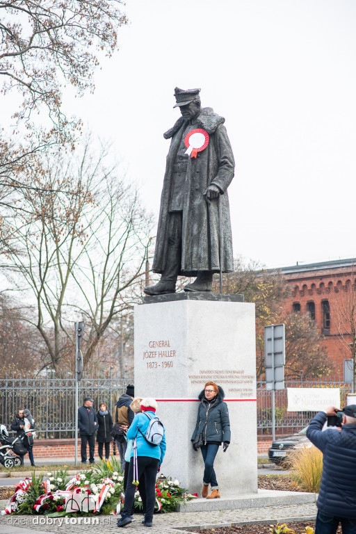 Oddali hołd gen. Hallerowi