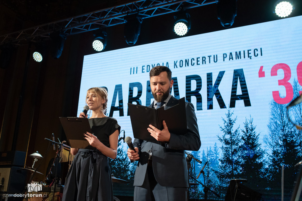 Barbarka 39 w Dworze Artusa