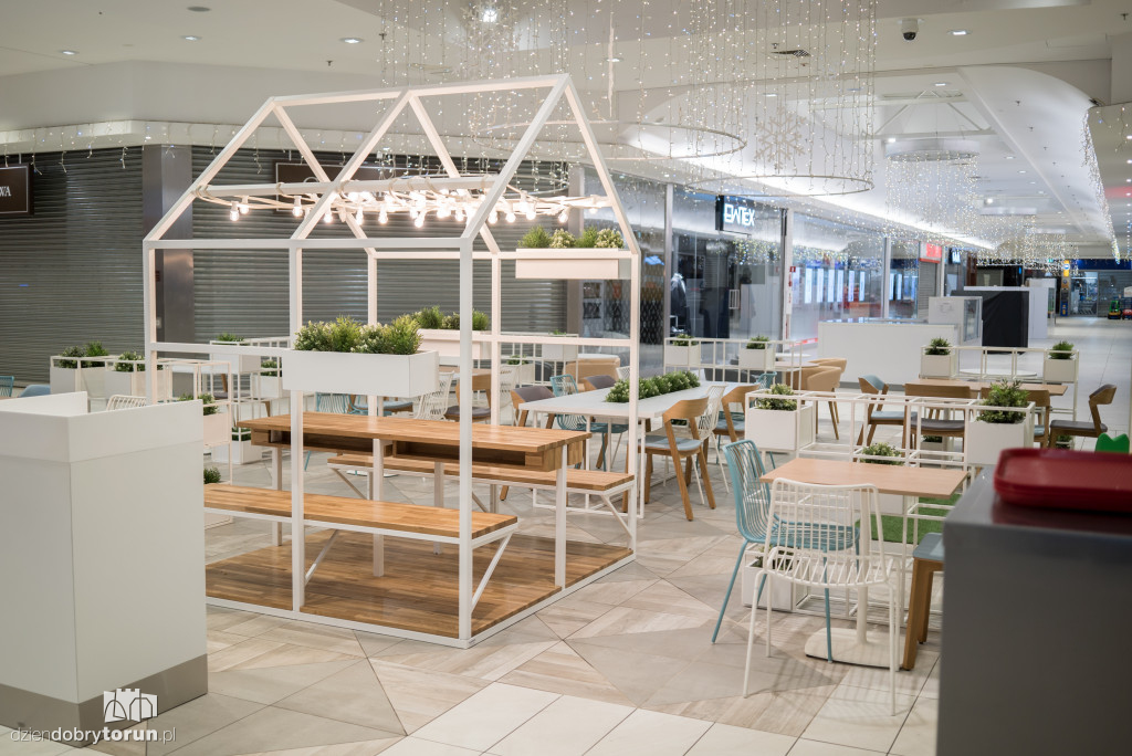 Nowa strefa Food Court w CH Bielawy