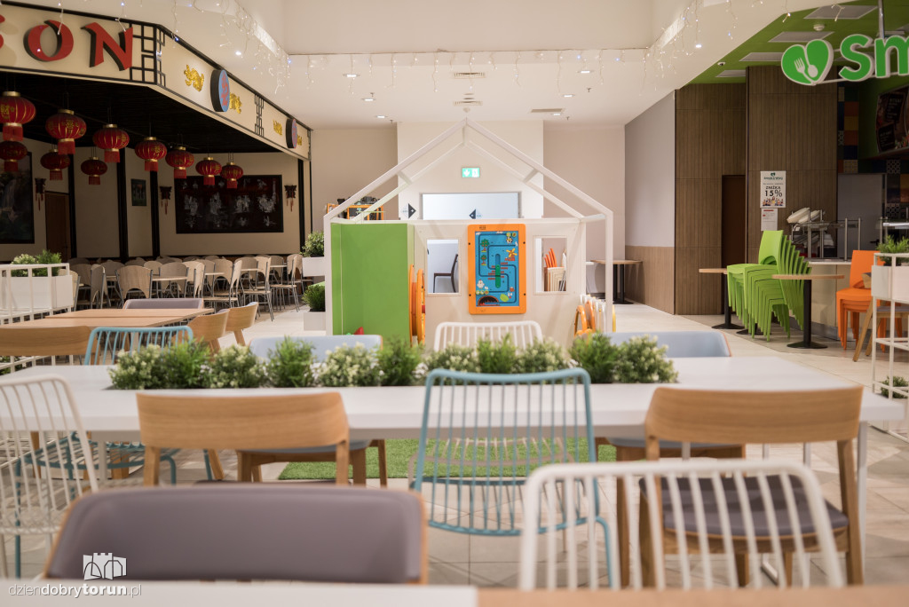 Nowa strefa Food Court w CH Bielawy