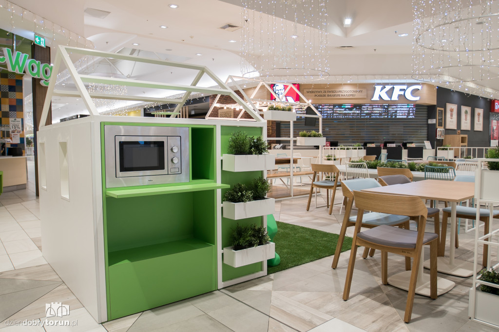 Nowa strefa Food Court w CH Bielawy