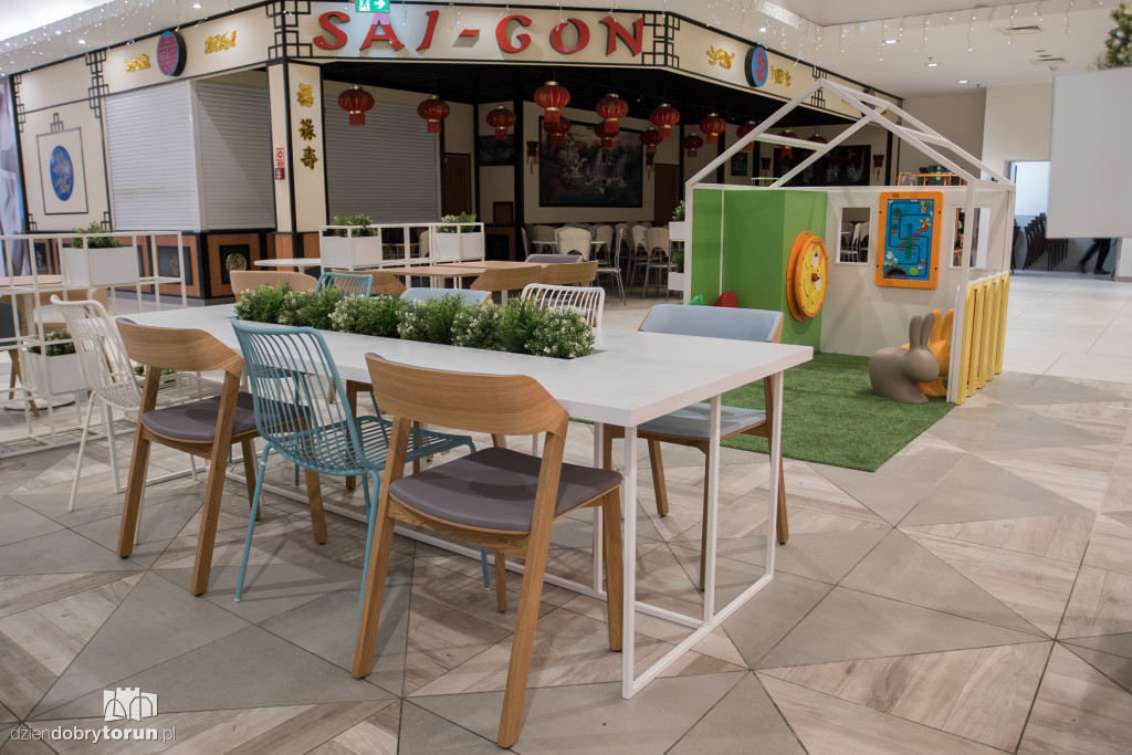 Nowa strefa Food Court w CH Bielawy