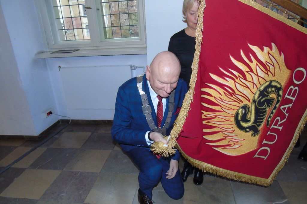 Zaprzysiężenie radnych i prezydenta