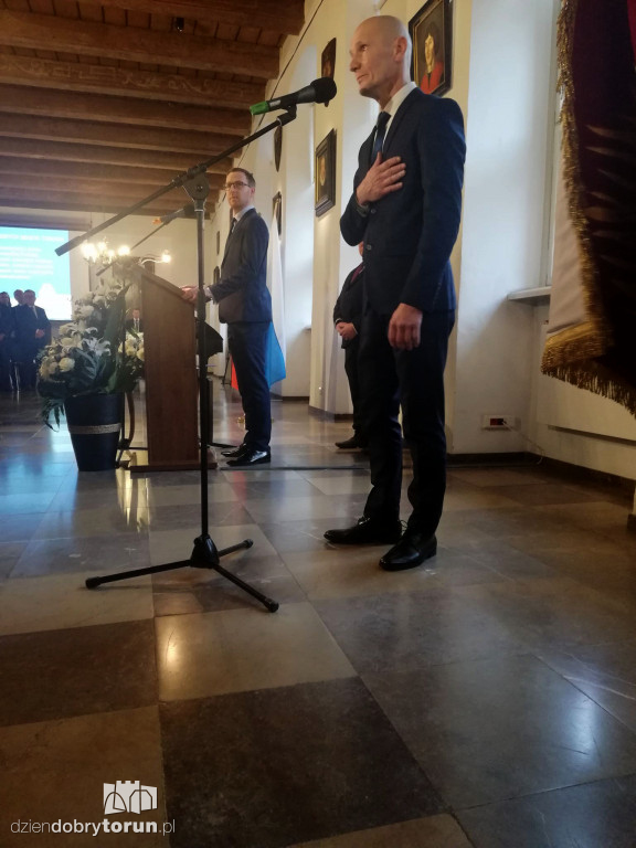 Zaprzysiężenie radnych i prezydenta
