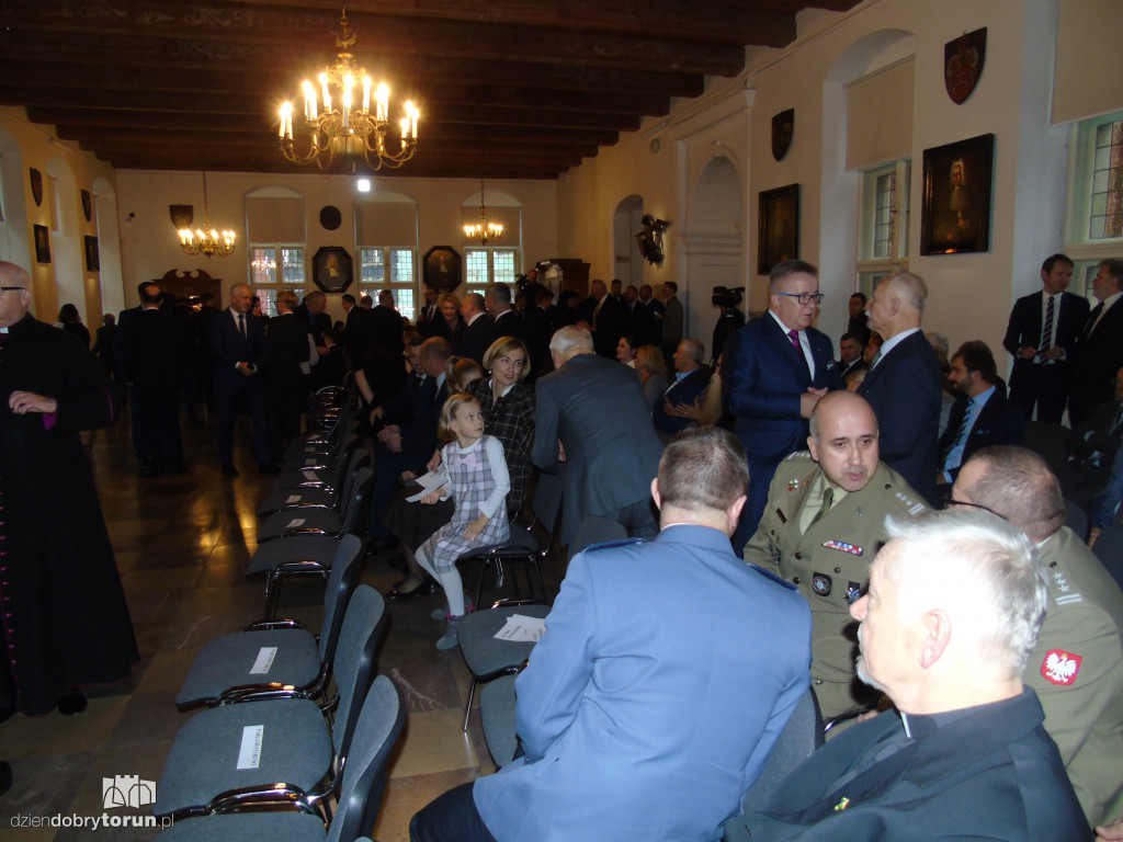 Zaprzysiężenie radnych i prezydenta