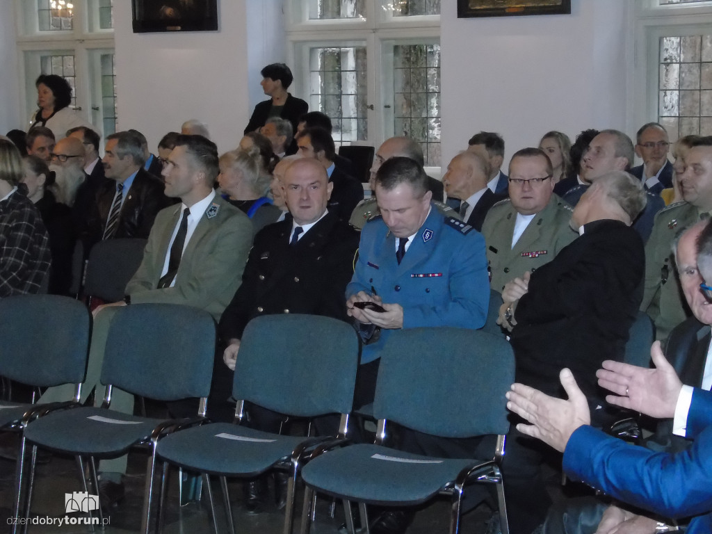 Zaprzysiężenie radnych i prezydenta