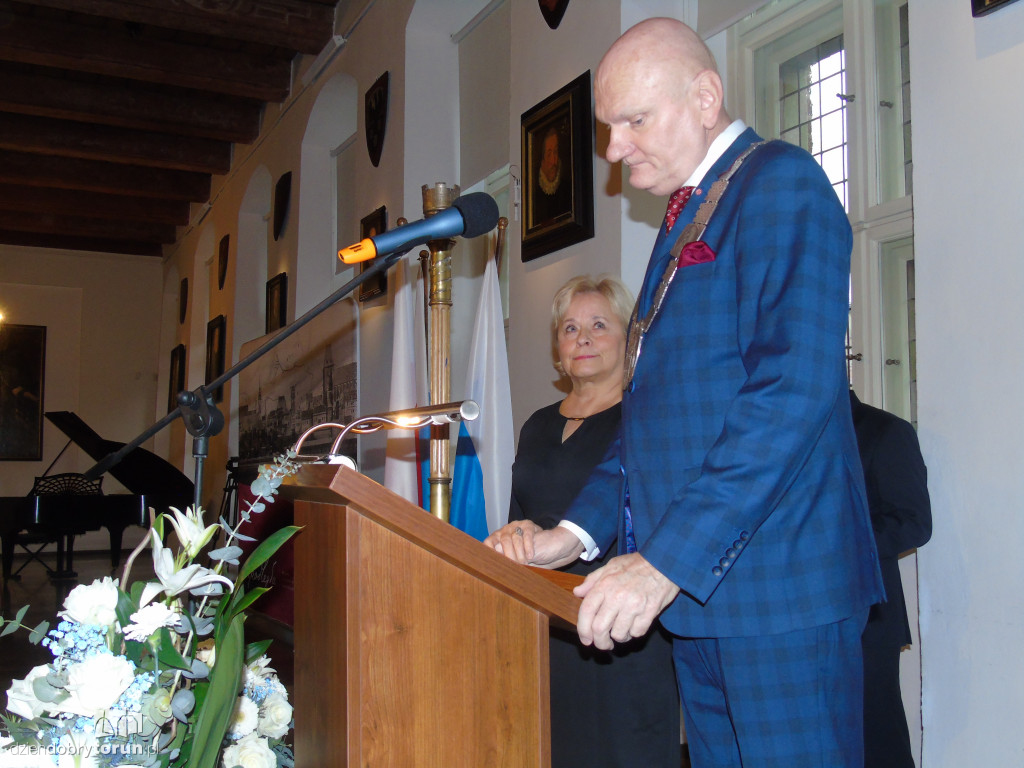 Zaprzysiężenie radnych i prezydenta