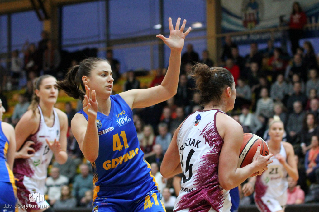 Energa Toruń 62:71 Arka Gdynia