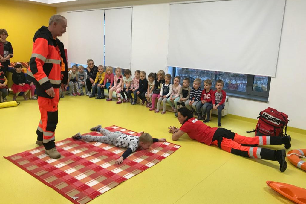 Spotkanie policjantów z przedszkolakami