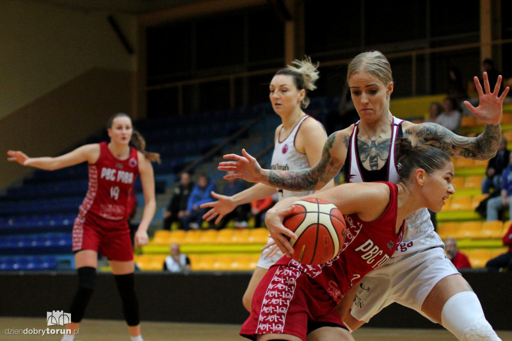 Energa Toruń 95 : 86 MBA Moskwa