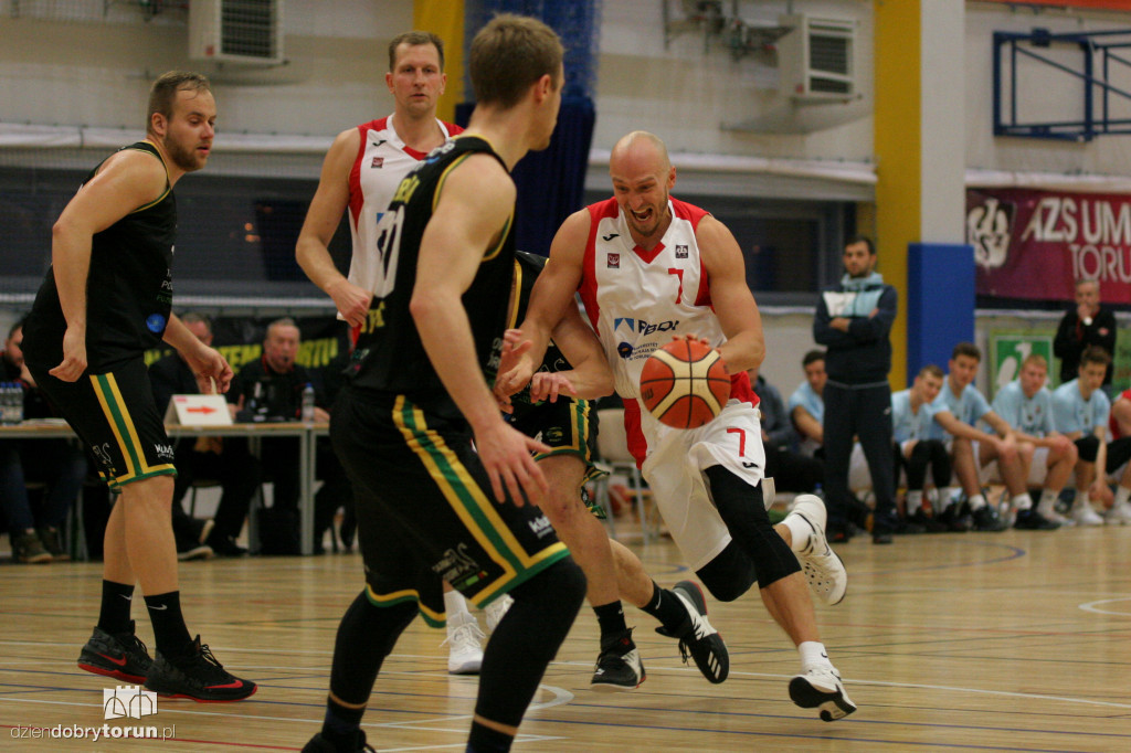 AZS UMK Toruń pokonuje Tarnovię