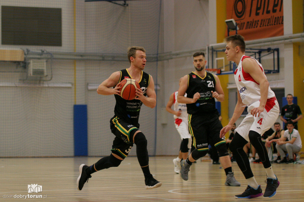 AZS UMK Toruń pokonuje Tarnovię