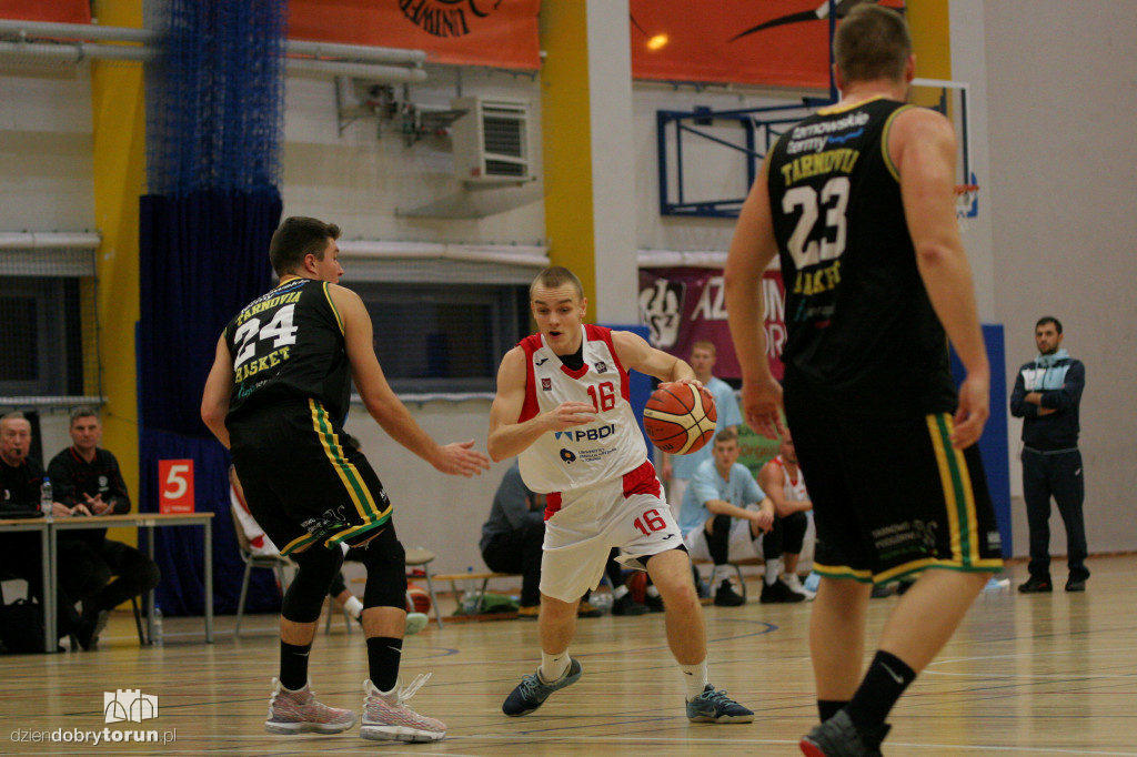 AZS UMK Toruń pokonuje Tarnovię