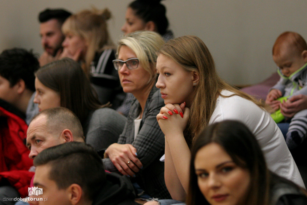 AZS UMK Toruń pokonuje Tarnovię