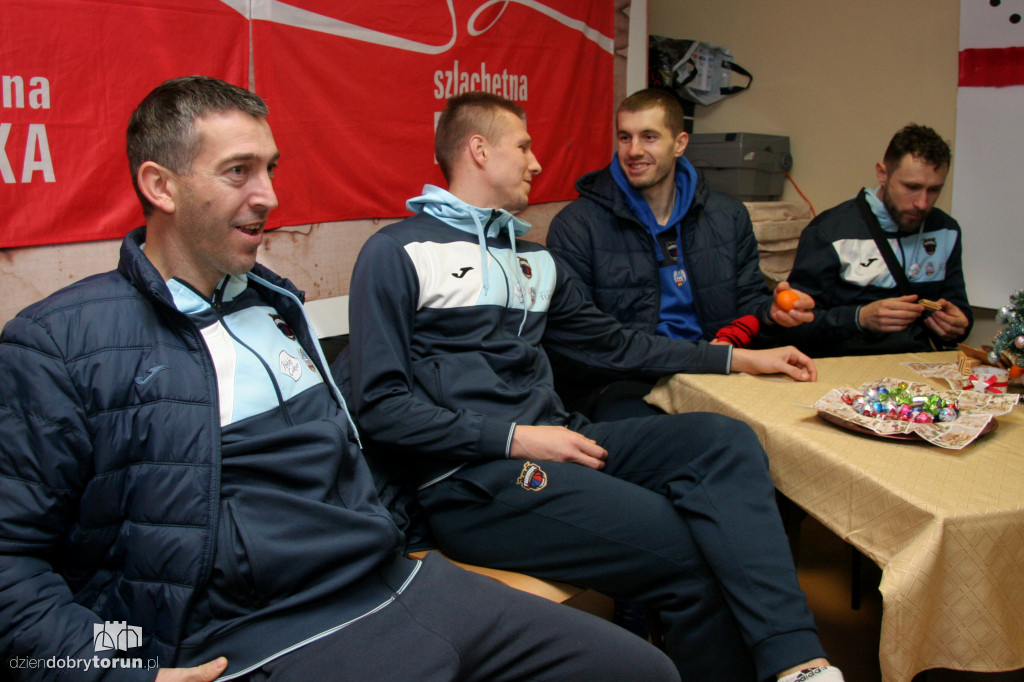 Koszykarze i ich Szlachetna Paczka