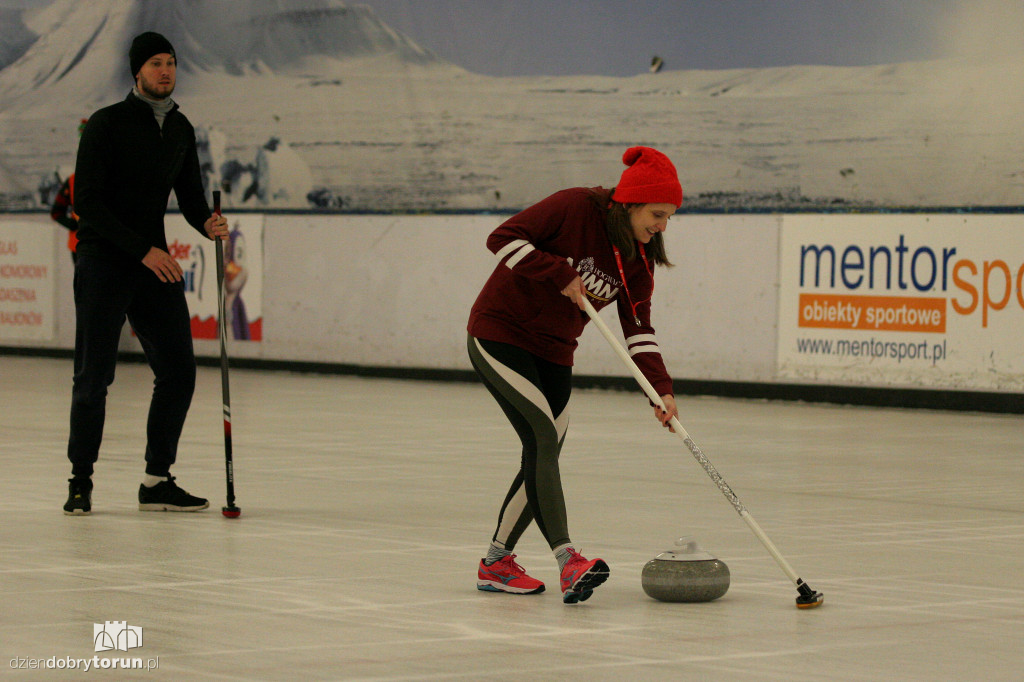 Curling - świąteczna bitwa