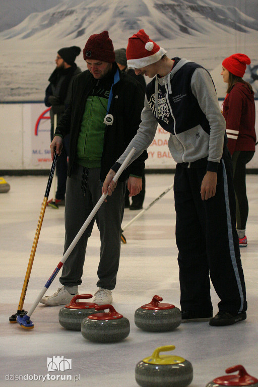 Curling - świąteczna bitwa