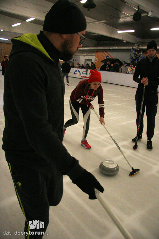 Curling - świąteczna bitwa