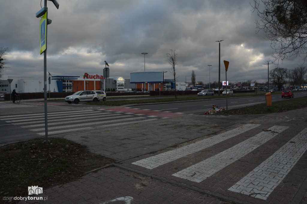 Niebezpiecznie na przejściu na Grudziądzkiej