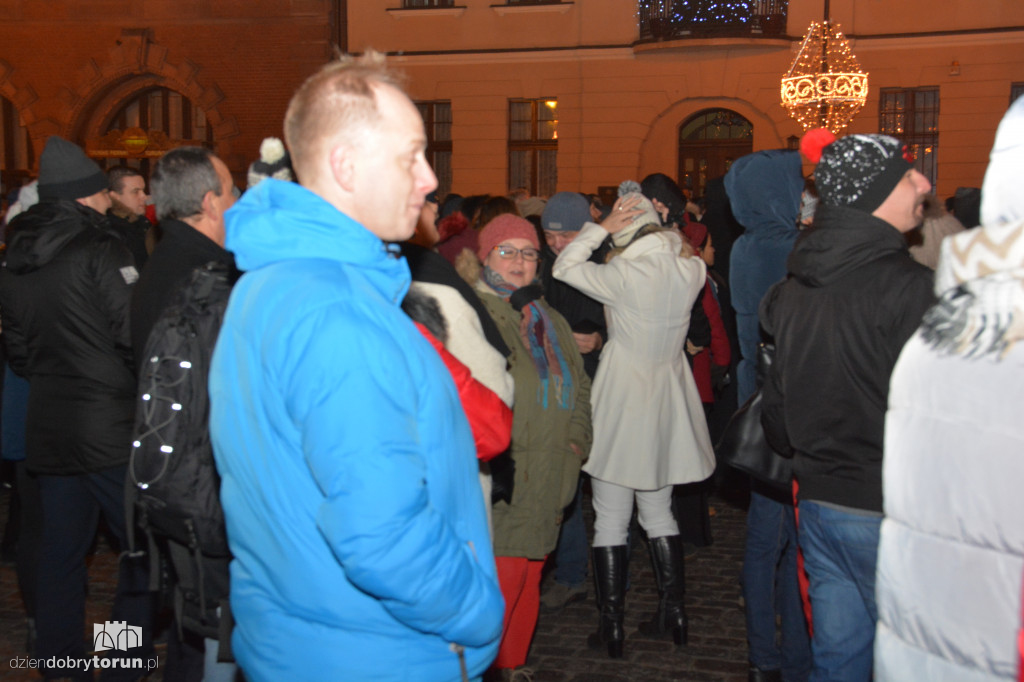 Torunianie powitali Nowy Rok 2019
