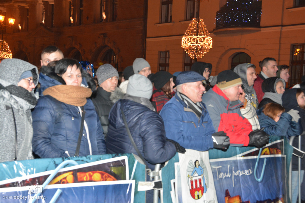 Torunianie powitali Nowy Rok 2019