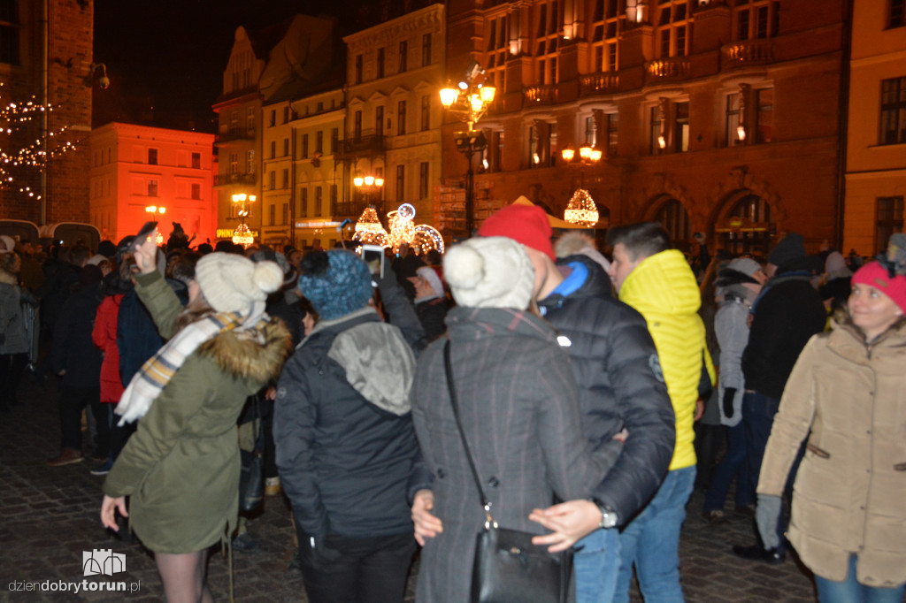 Torunianie powitali Nowy Rok 2019