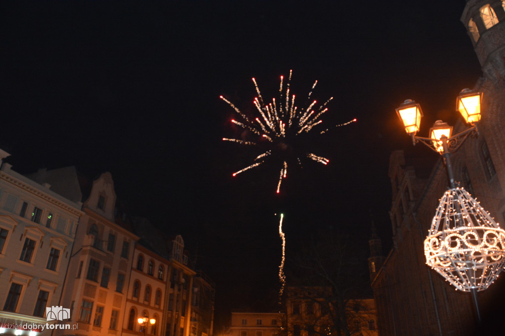 Torunianie powitali Nowy Rok 2019