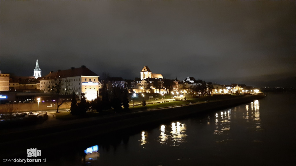 Toruń nocą w obiektywie Czytelnika