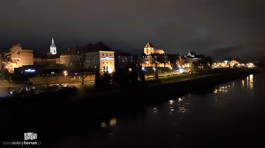 Toruń nocą w obiektywie Czytelnika