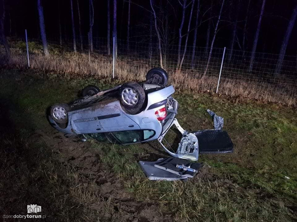 Fatalnie wyglądający wypadek na DK5