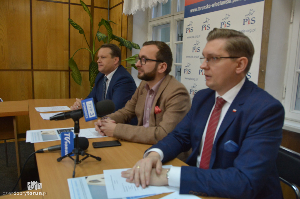 Konferencja PiS w sprawie schroniska
