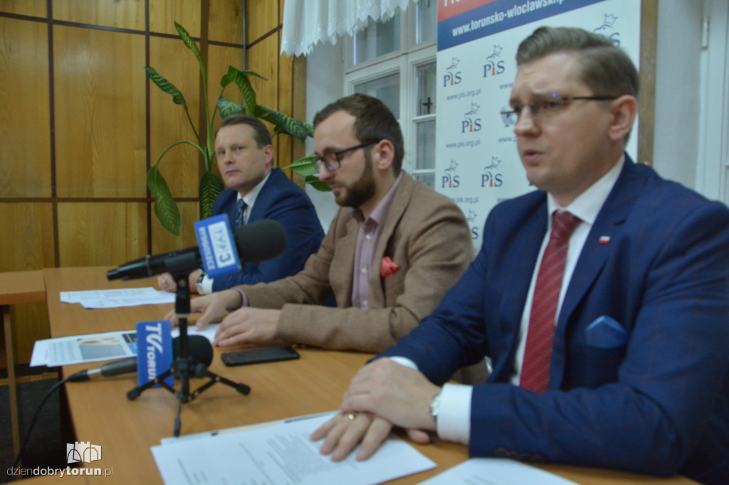 Konferencja PiS w sprawie schroniska