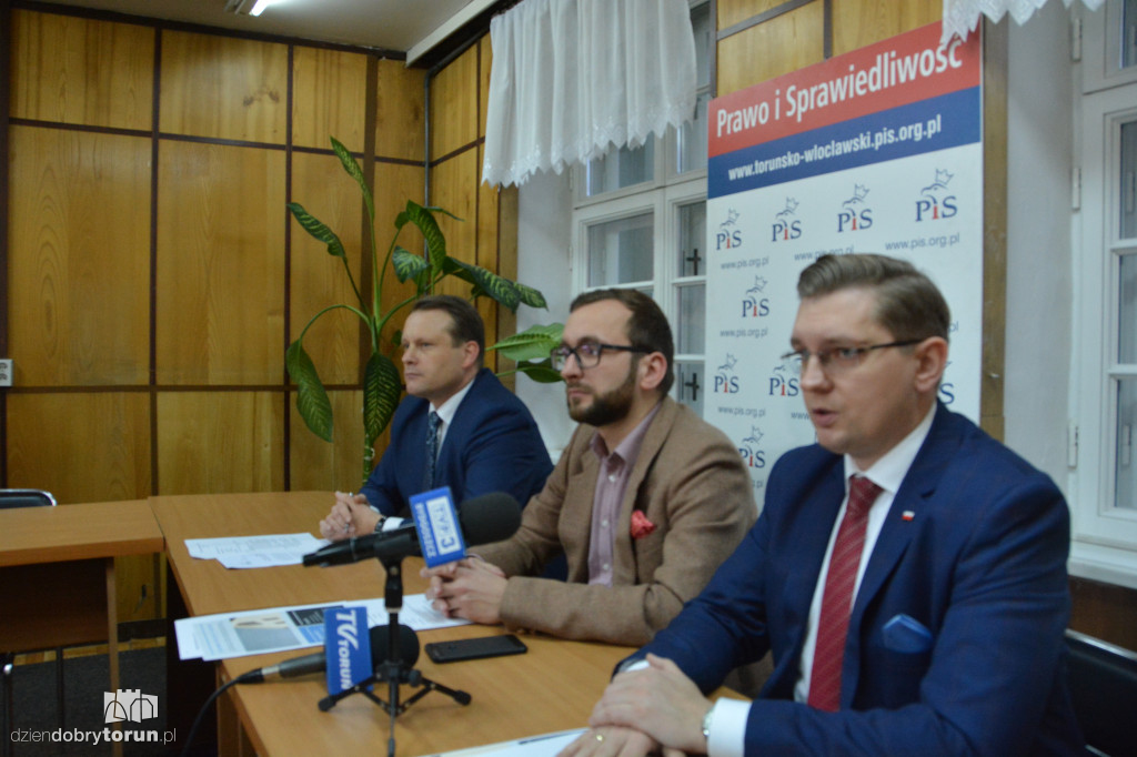 Konferencja PiS w sprawie schroniska