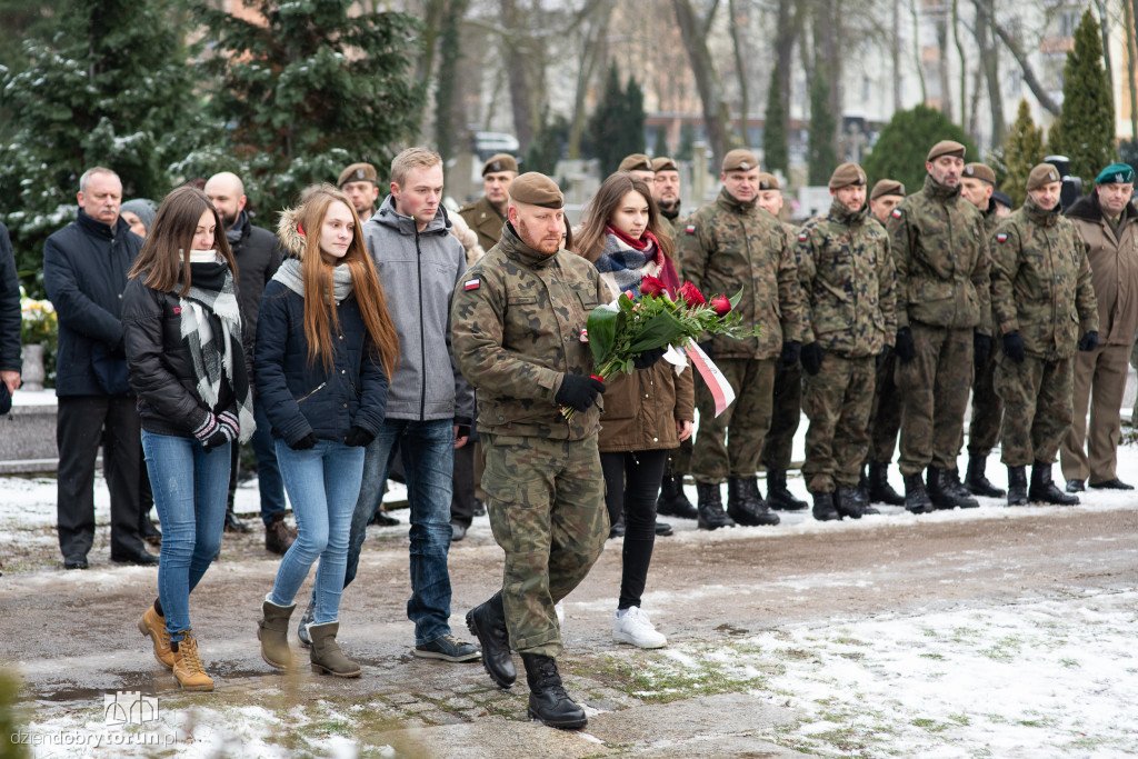 Rocznica śmierci gen. Zawackiej