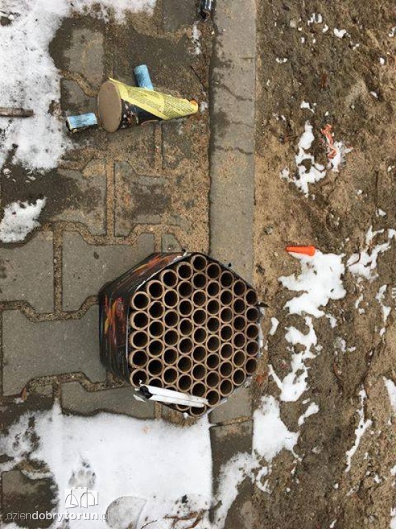 Śmieci na Piernikowym Osiedlu