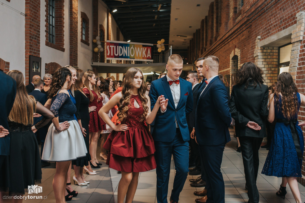 Wspaniała studniówka XIII LO
